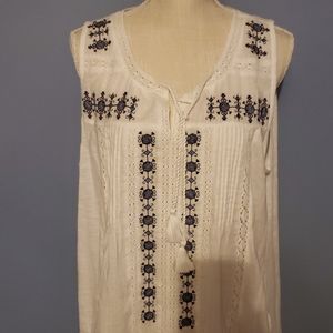 Ladies Size 1X Sleeveless Blouse